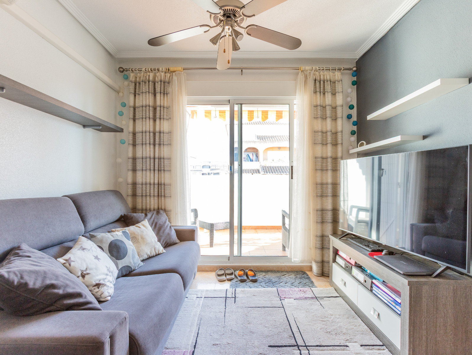 2 Bed, 1 Bath, ApartmentFor Sale, Torrevieja, Alicante