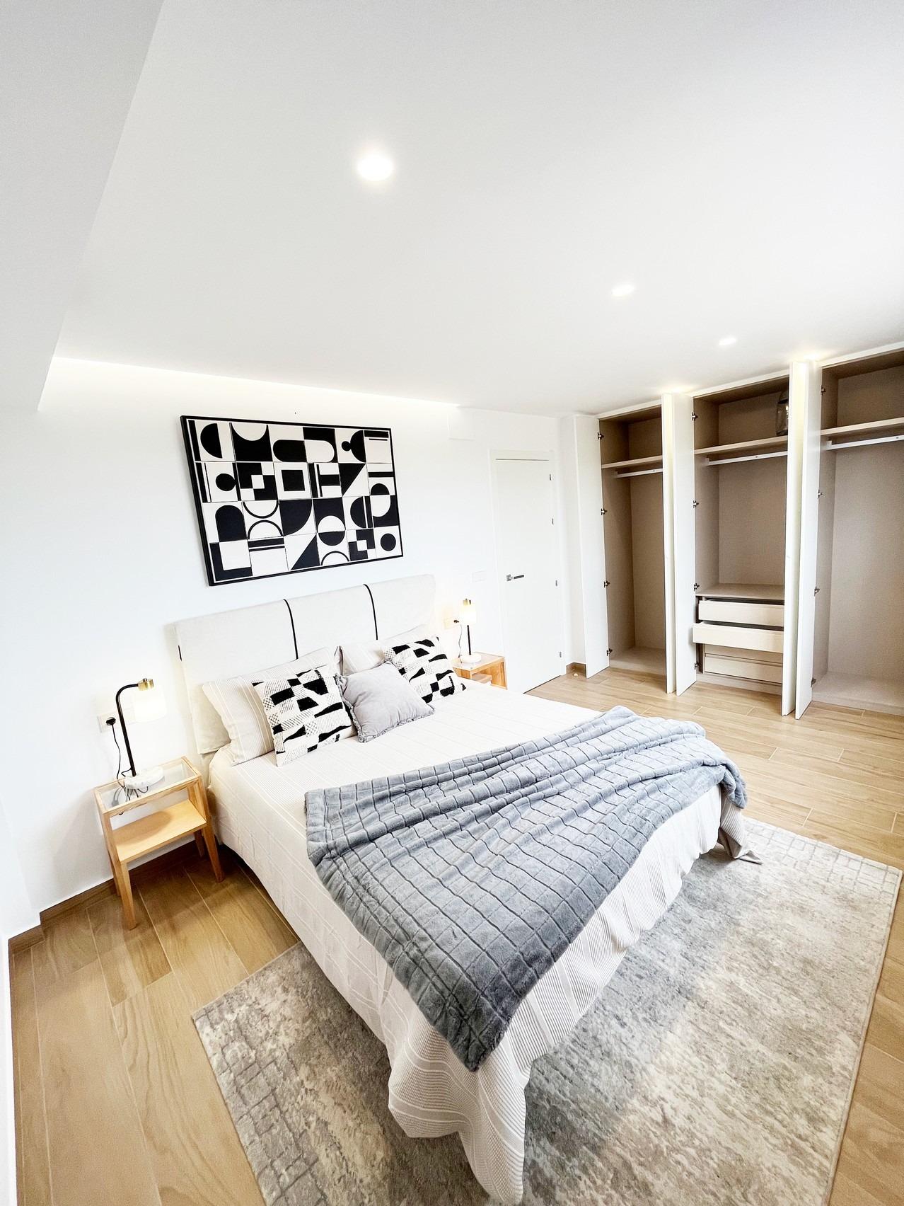 6 Bed, 4 Bath, HouseFor Sale, Algorfa, Alicante