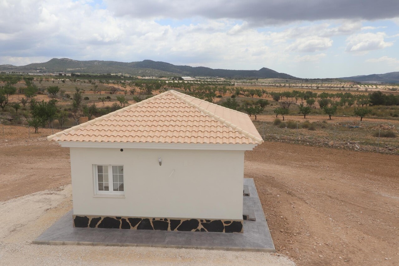 4 Bed, 3 Bath, HouseFor Sale, Pinoso, Alicante
