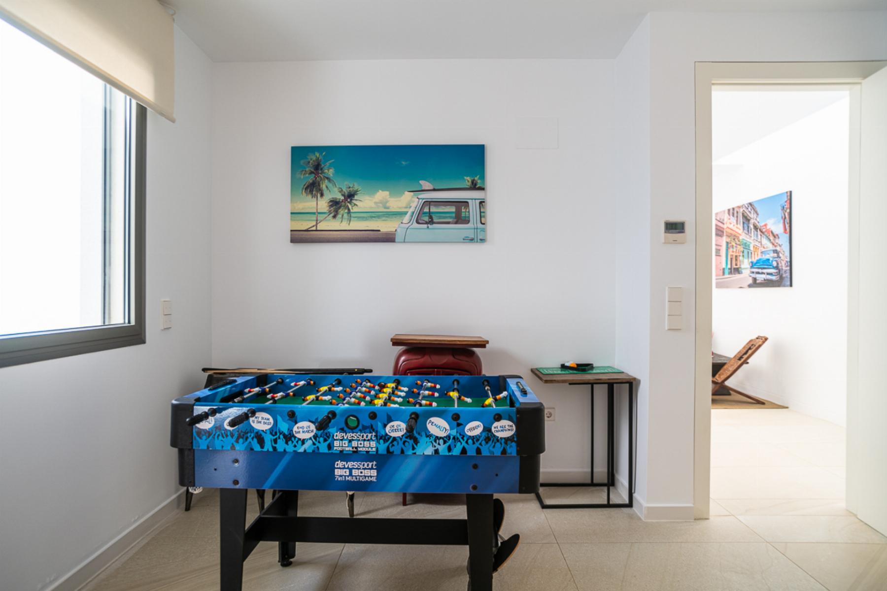 4 Bed, 2 Bath, HouseFor Sale, Orihuela Costa, Alicante