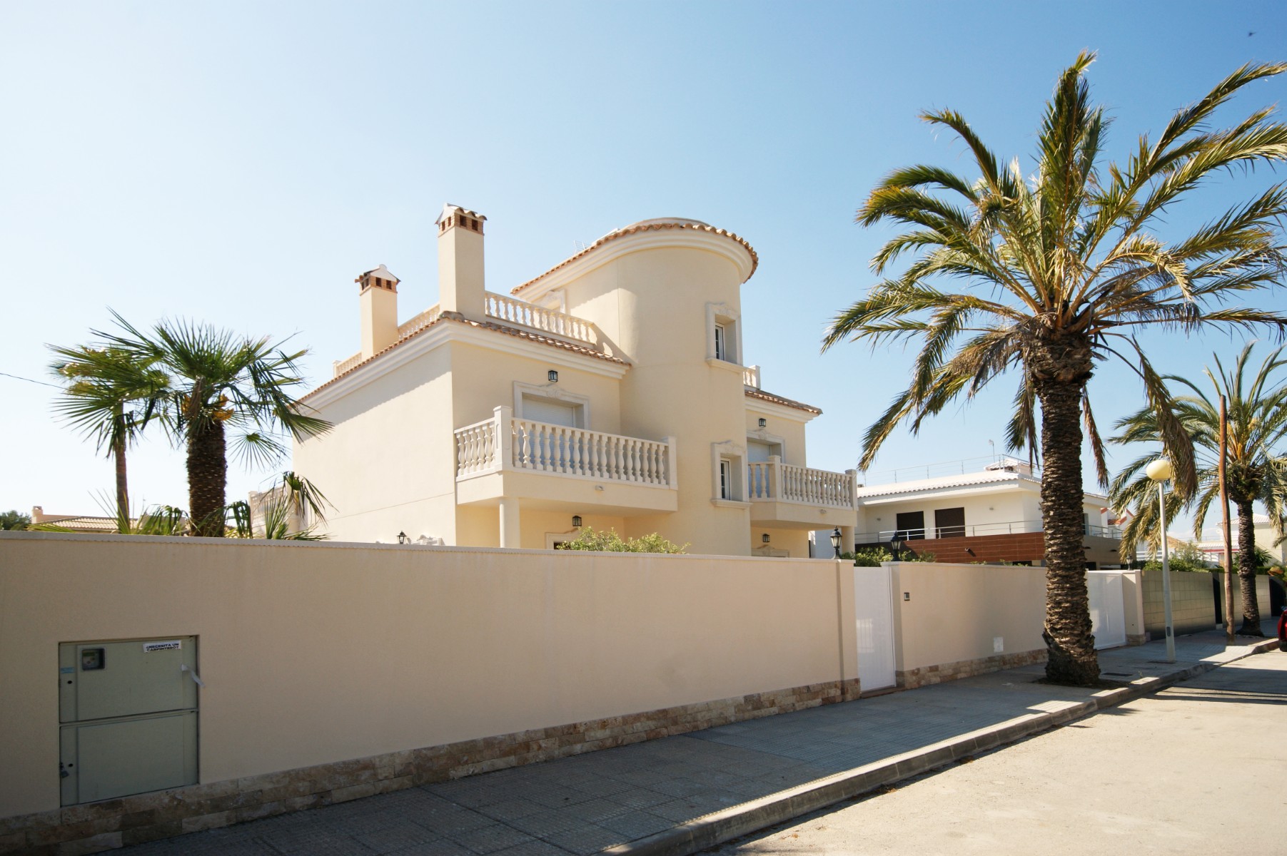 4 Bed, 5 Bath, HouseFor Sale, Cabo Roig, Alicante