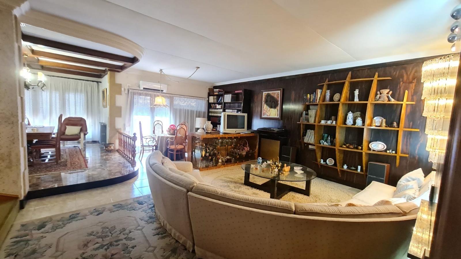 4 Bed, 3 Bath, HouseFor Sale, Elda, Alicante