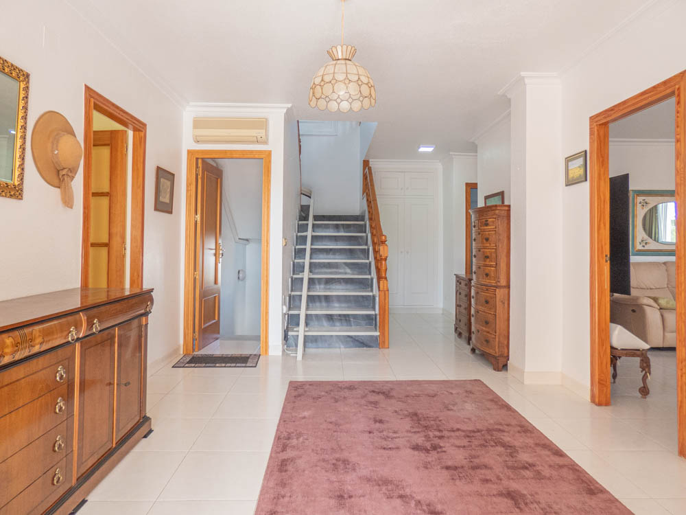 7 Bed, 7 Bath, HouseFor Sale, San Miguel de Salinas, Alicante