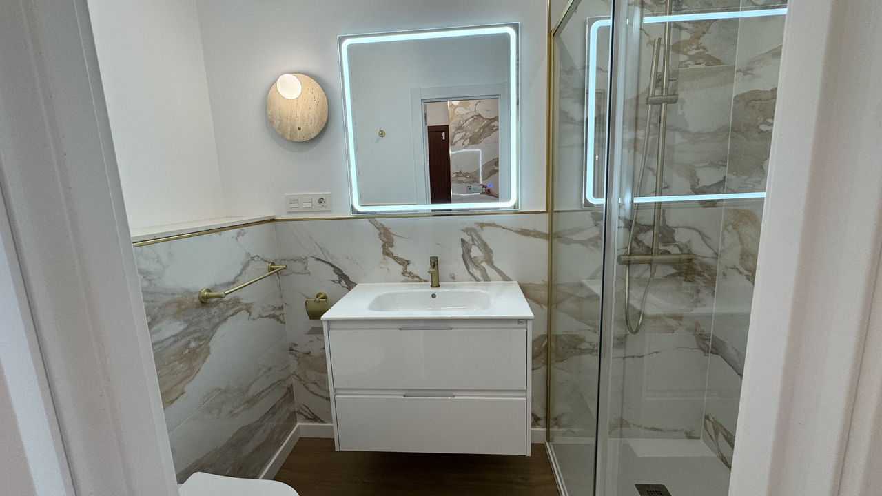 2 Bed, 1 Bath, ApartmentFor Sale, Punta Prima, Alicante