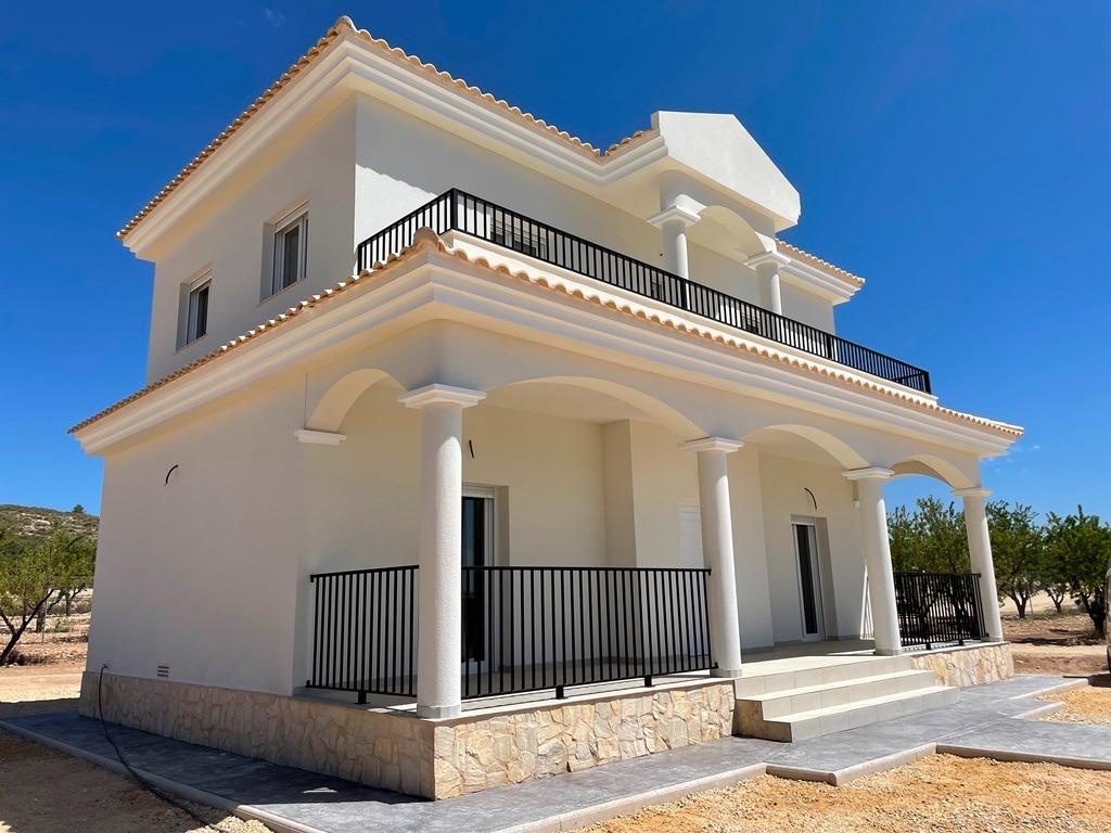 4 Bed, 3 Bath, HouseFor Sale, Pinoso, Alicante