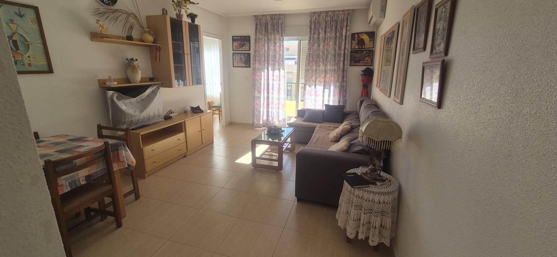 2 Bed, 1 Bath, ApartmentFor Sale, Torrevieja, Alicante