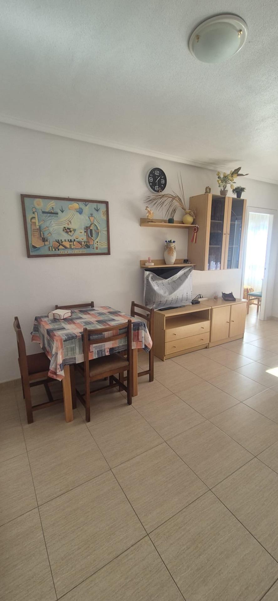2 Bed, 1 Bath, ApartmentFor Sale, Torrevieja, Alicante