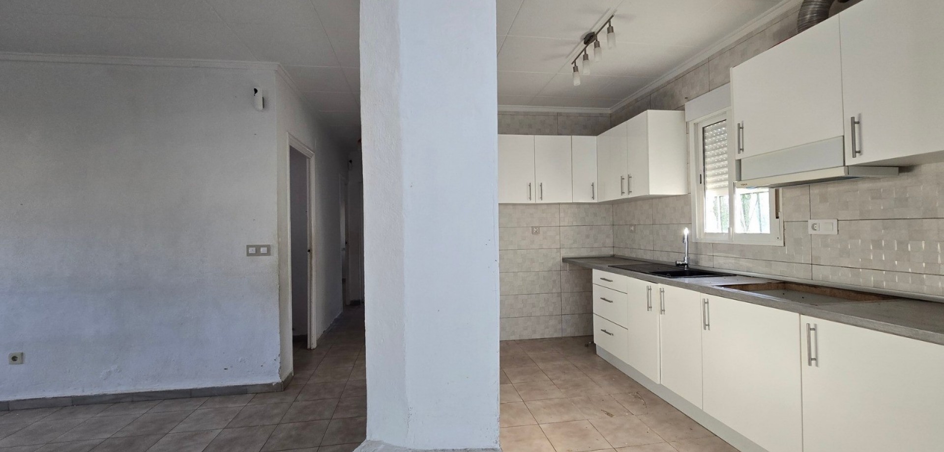 3 Bed, 1 Bath, HouseFor Sale, Torrevieja, Alicante