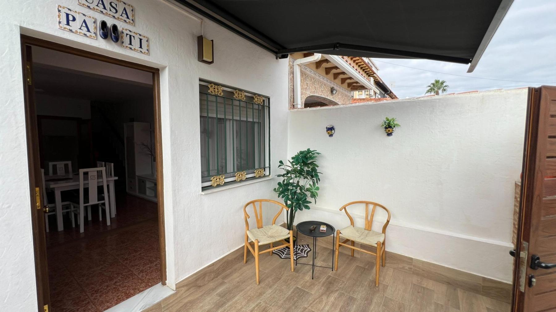 2 Bed, 2 Bath, HouseFor Sale, Torrevieja, Alicante