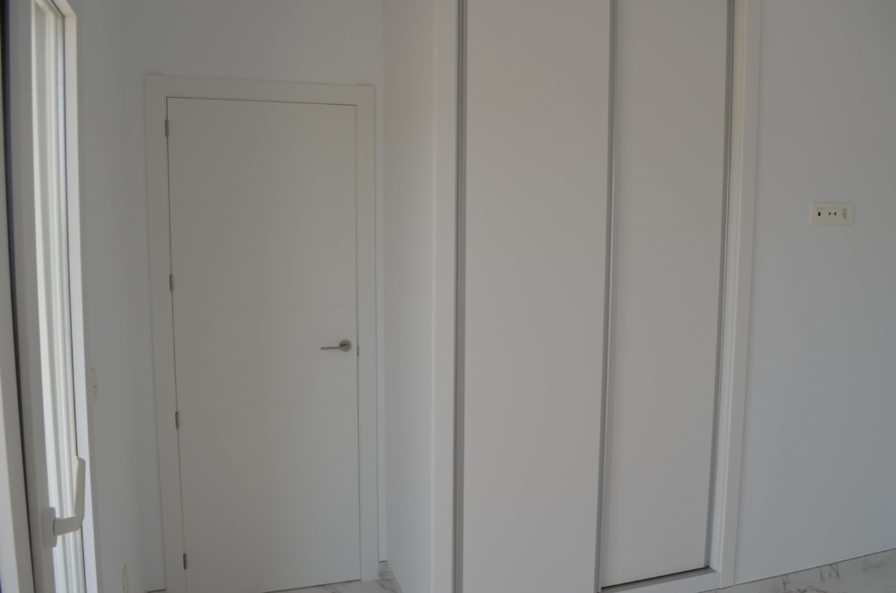 5 Bed, 3 Bath, HouseFor Sale, Pinoso, Alicante