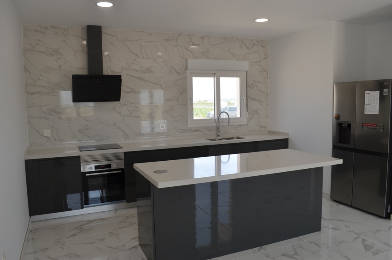 5 Bed, 3 Bath, HouseFor Sale, Pinoso, Alicante