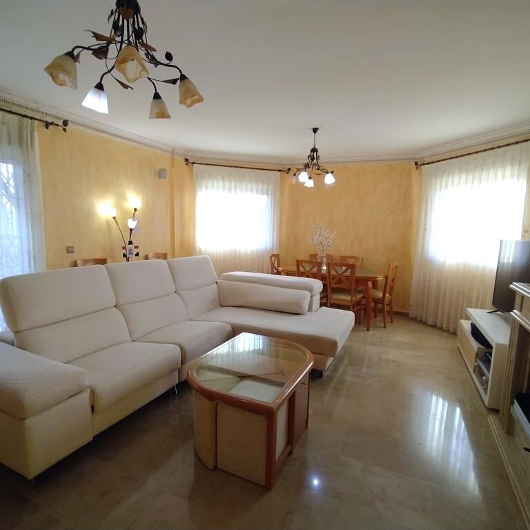 4 Bed, 2 Bath, HouseFor Sale, Orihuela, Alicante