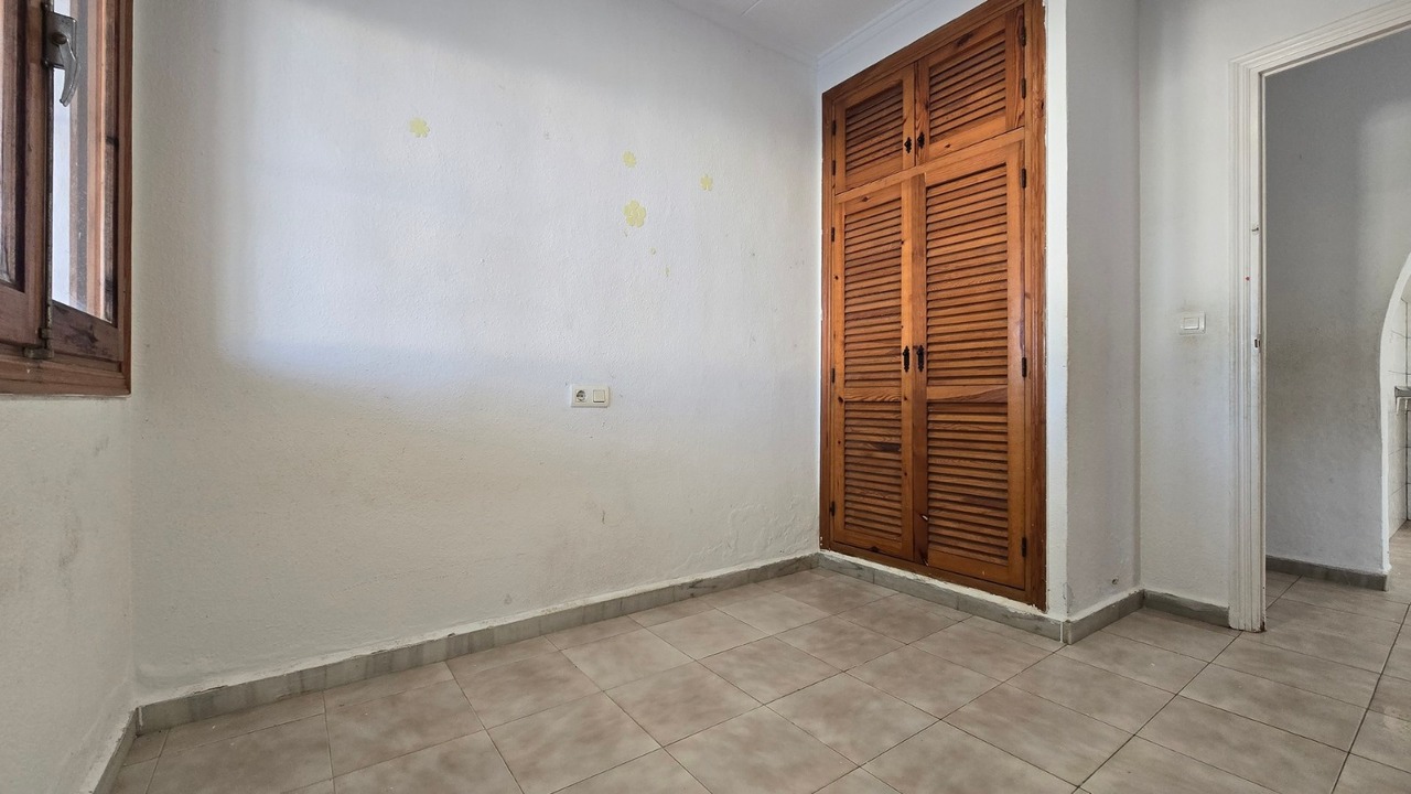 3 Bed, 1 Bath, HouseFor Sale, El Chaparral, Alicante