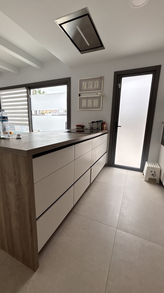 3 Bed, 2 Bath, HouseFor Sale, San Miguel de Salinas, Alicante