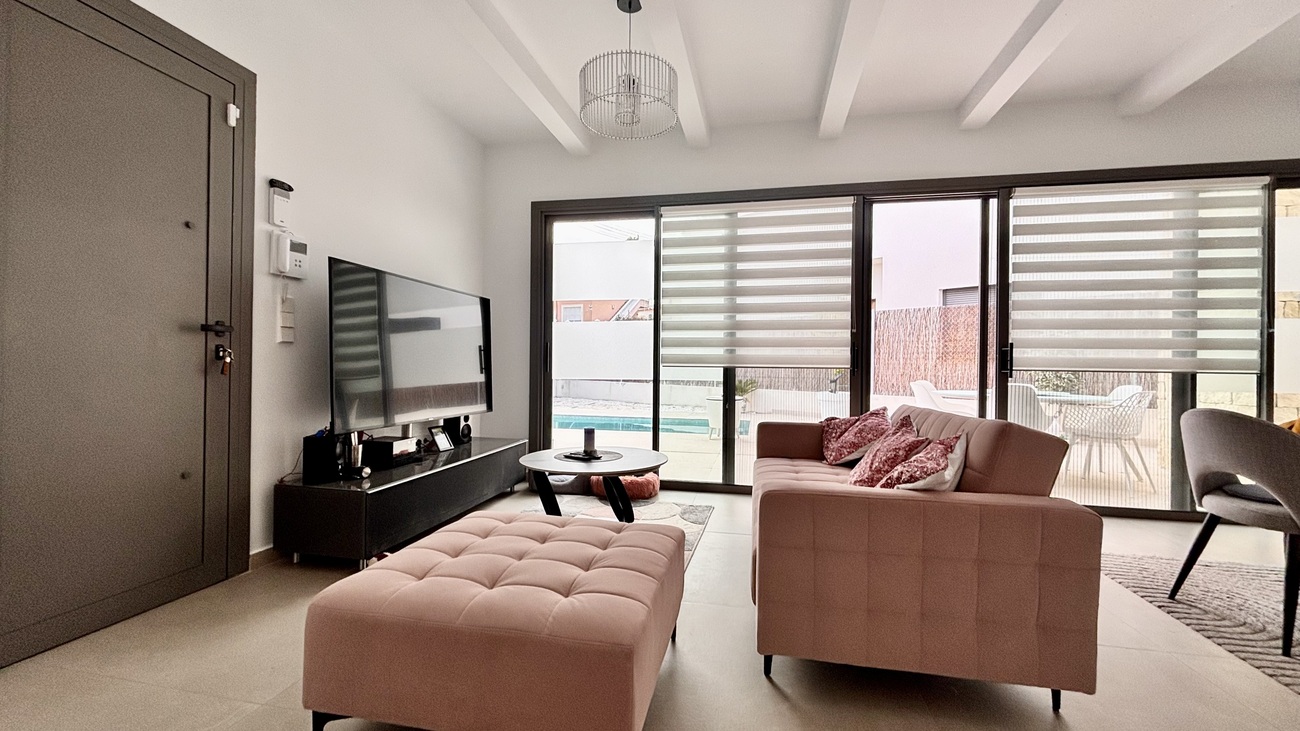 3 Bed, 2 Bath, HouseFor Sale, San Miguel de Salinas, Alicante