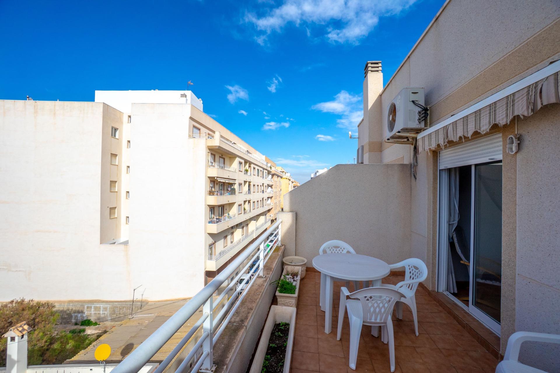 1 Bed, 1 Bath, ApartmentFor Sale, Torrevieja, Alicante