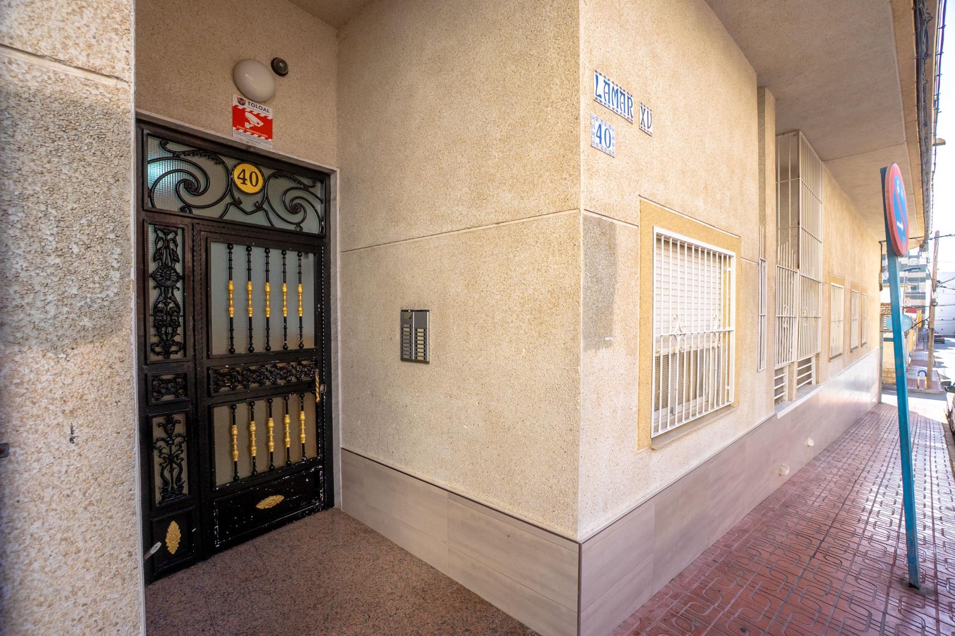 1 Bed, 1 Bath, ApartmentFor Sale, Torrevieja, Alicante