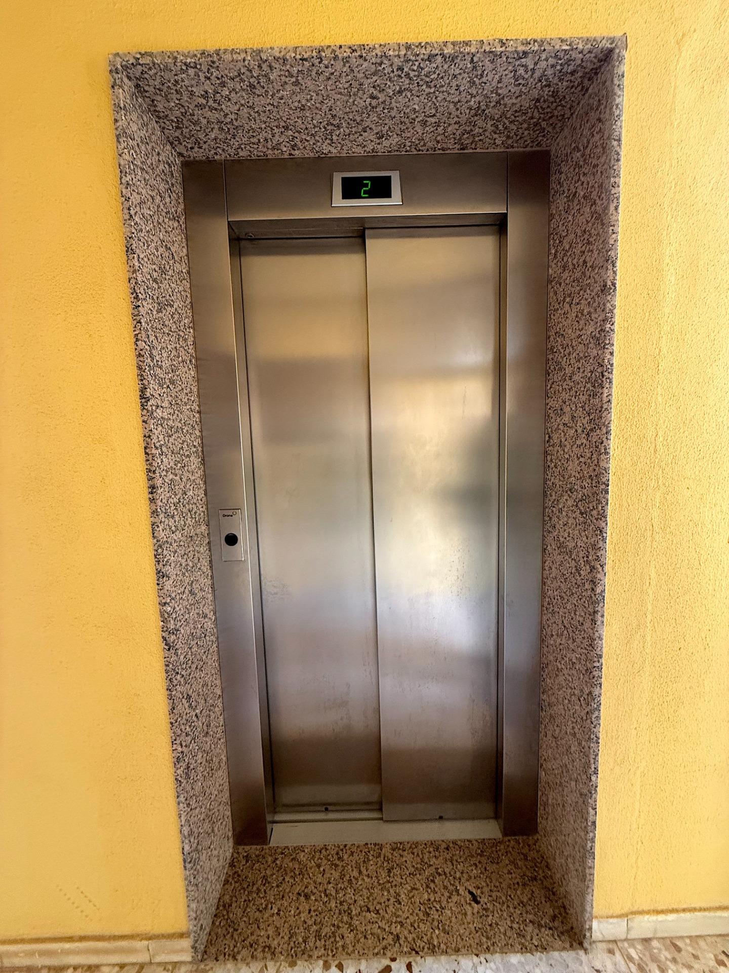 1 Bed, 1 Bath, ApartmentFor Sale, Torrevieja, Alicante