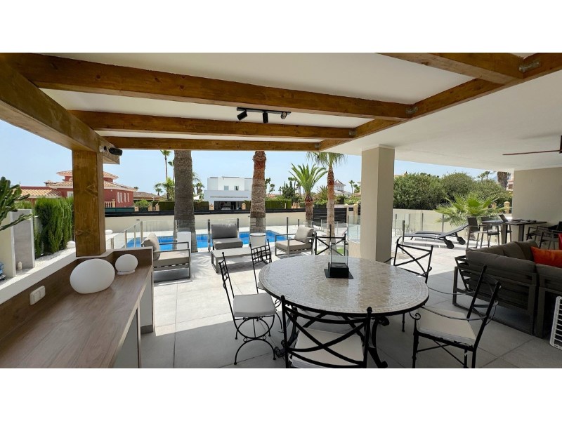 4 Bed, 3 Bath, HouseFor Sale, Alfas del Pi, Alicante