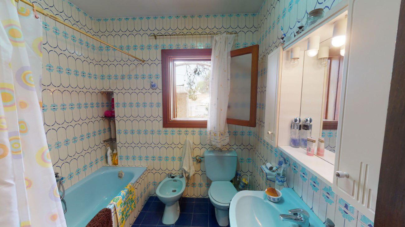 6 Bed, 1 Bath, HouseFor Sale, Murcia, Murcia