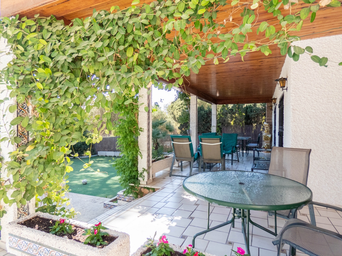 6 Bed, 4 Bath, HouseFor Sale, Dehesa de Campoamor, Alicante