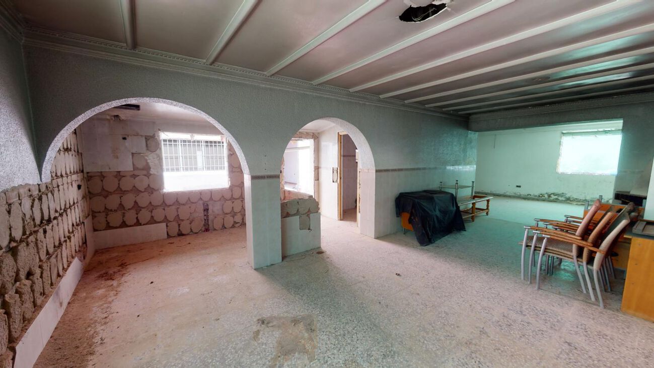 5 Bed, 1 Bath, HouseFor Sale, Albatera, Alicante