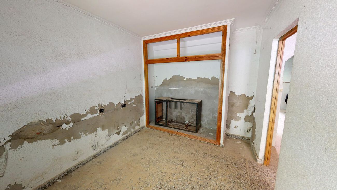 5 Bed, 1 Bath, HouseFor Sale, Albatera, Alicante