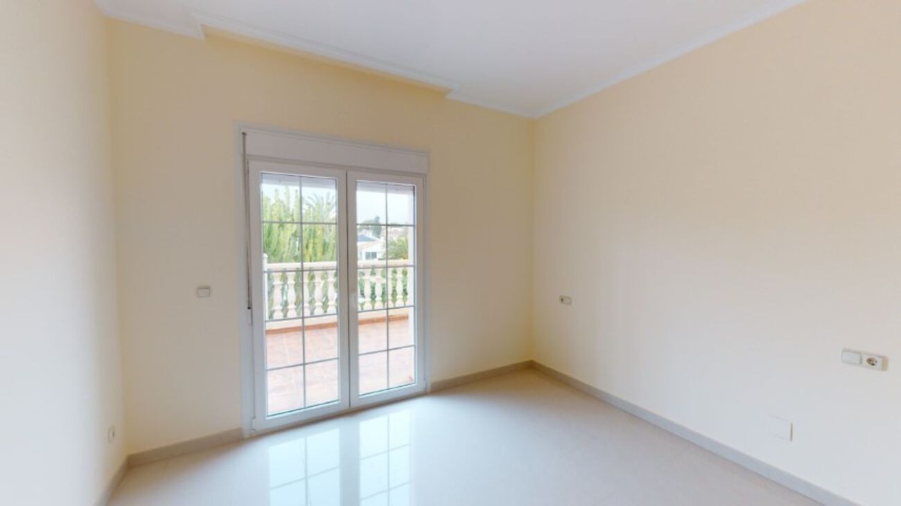 4 Bed, 4 Bath, HouseFor Sale, Cabo Roig, Alicante