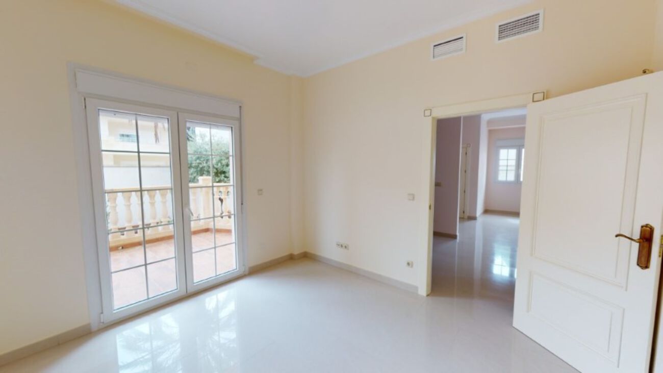 4 Bed, 4 Bath, HouseFor Sale, Cabo Roig, Alicante