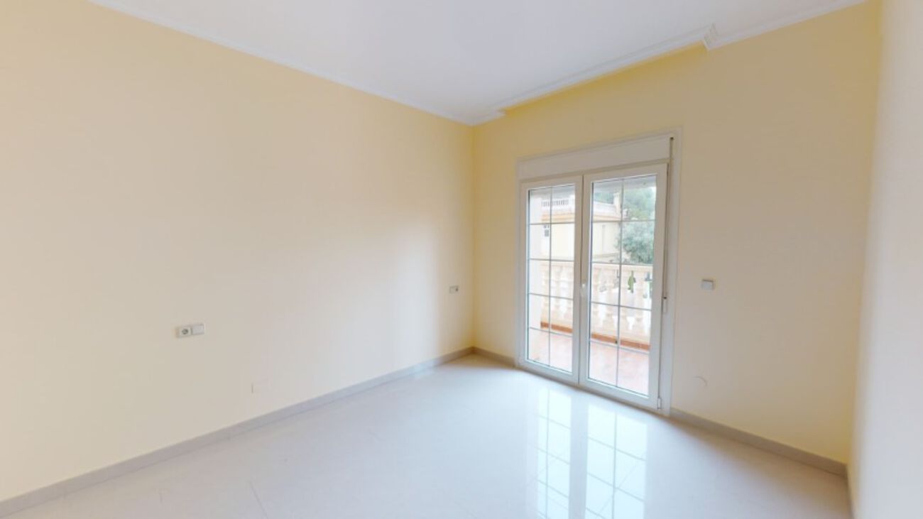 4 Bed, 4 Bath, HouseFor Sale, Cabo Roig, Alicante