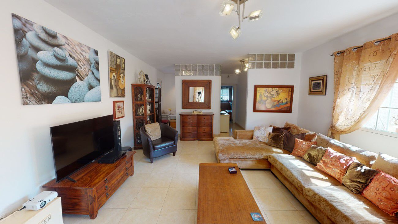 5 Bed, 3 Bath, HouseFor Sale, Los Belones, Murcia