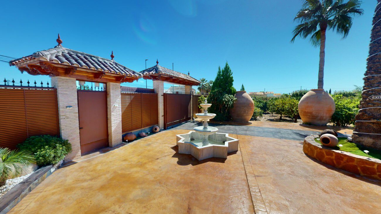 4 Bed, 4 Bath, HouseFor Sale, Almoradi, Alicante