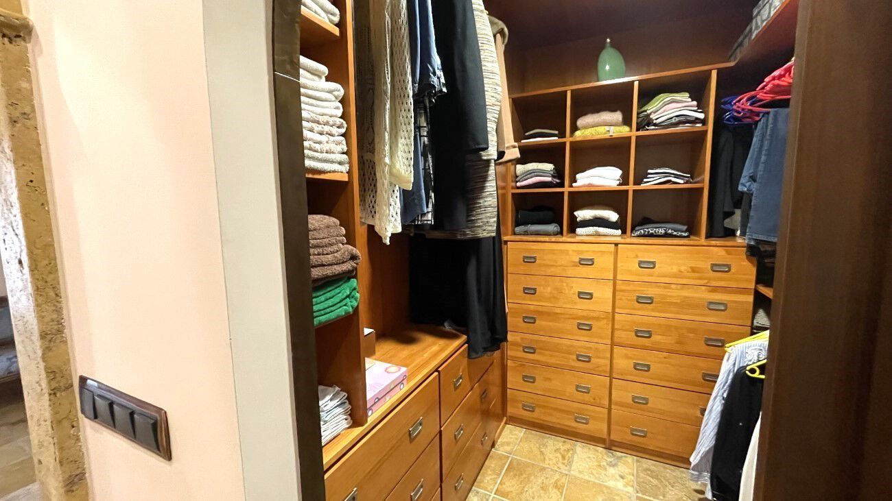 4 Bed, 3 Bath, HouseFor Sale, Torrevieja, Alicante