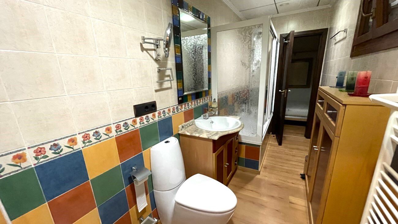 4 Bed, 3 Bath, HouseFor Sale, Torrevieja, Alicante