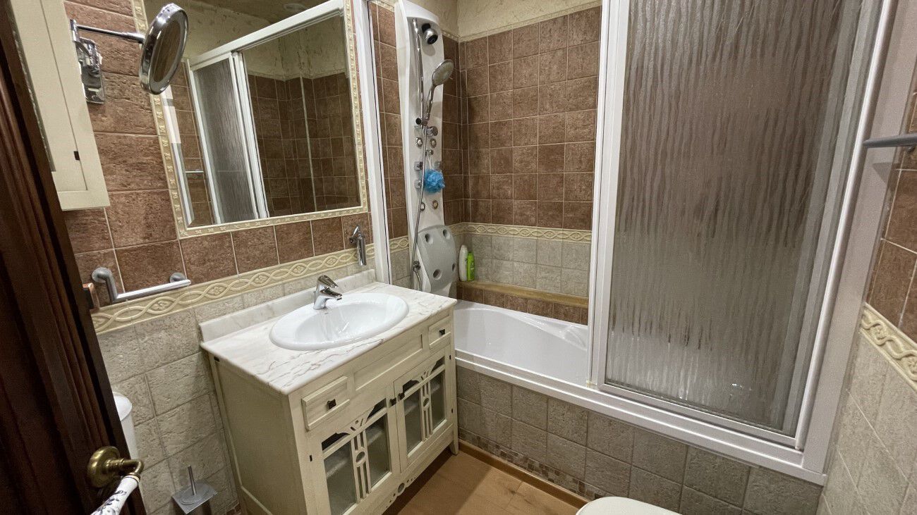 4 Bed, 3 Bath, HouseFor Sale, Torrevieja, Alicante