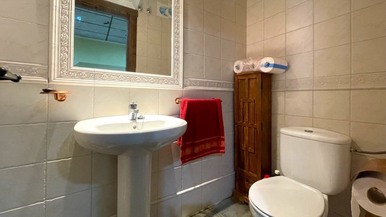 4 Bed, 3 Bath, HouseFor Sale, Torrevieja, Alicante