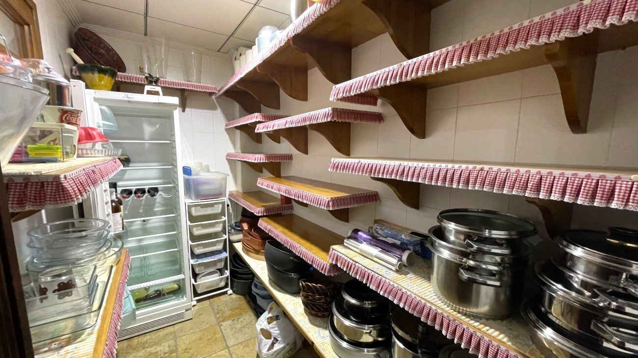 4 Bed, 3 Bath, HouseFor Sale, Torrevieja, Alicante