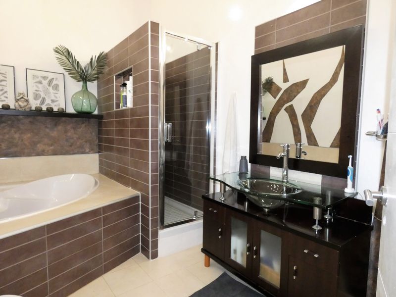 7 Bed, 3 Bath, HouseFor Sale, Orihuela, Alicante