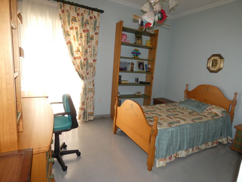 4 Bed, 4 Bath, HouseFor Sale, Almoradi, Alicante