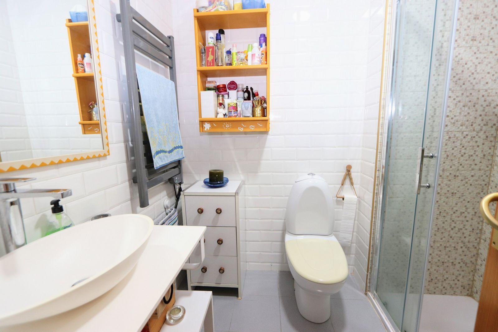 3 Bed, 2 Bath, ApartmentFor Sale, Torrevieja, Alicante