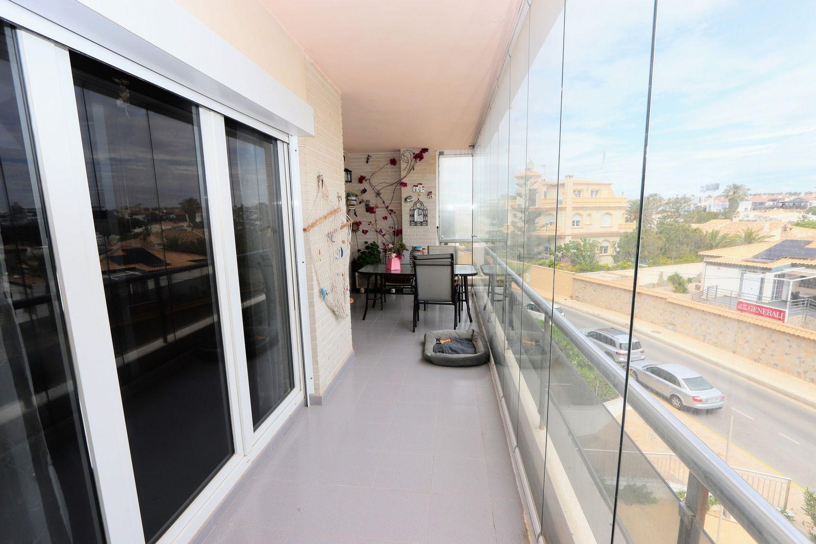 3 Bed, 2 Bath, ApartmentFor Sale, Torrevieja, Alicante