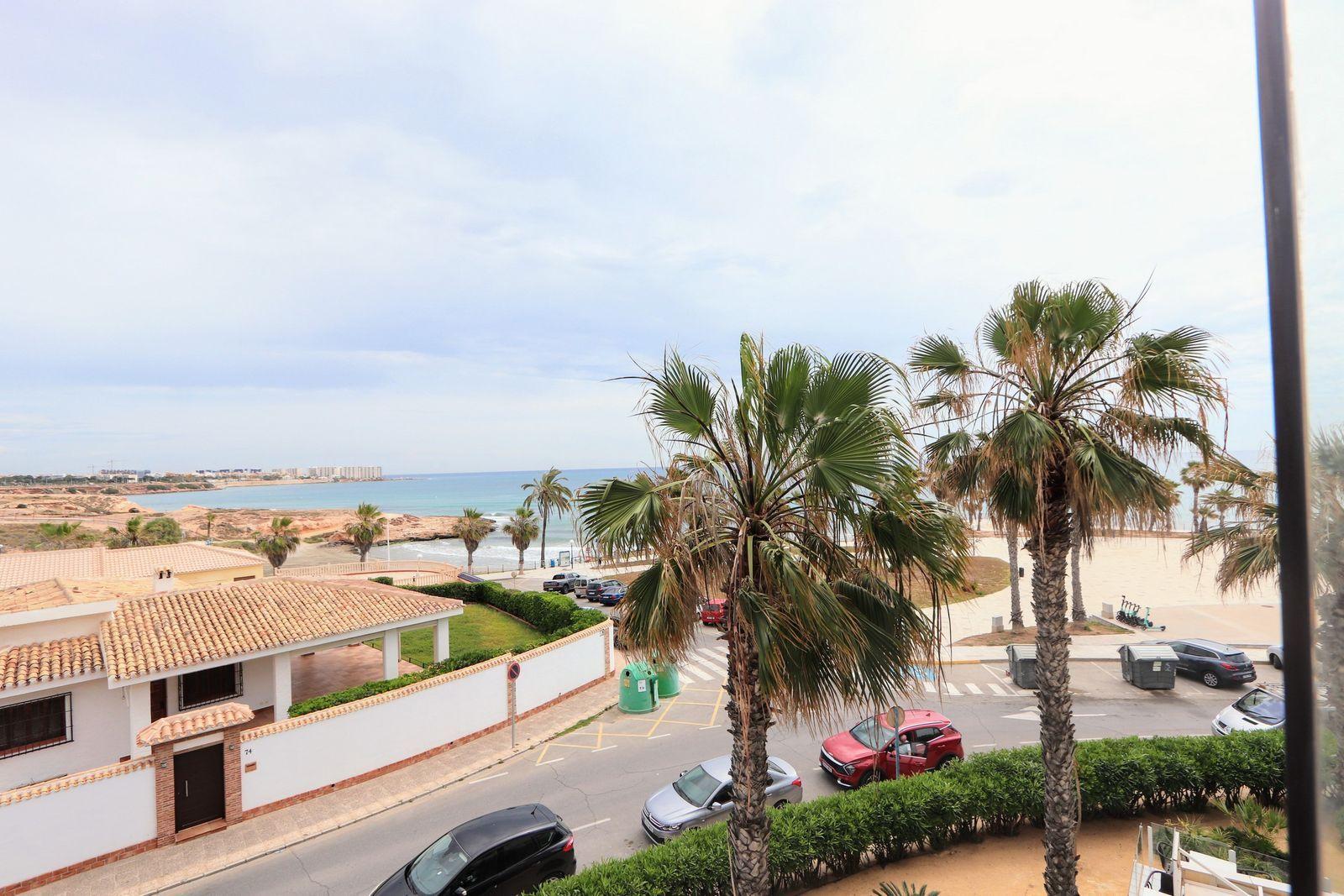 3 Bed, 2 Bath, ApartmentFor Sale, Torrevieja, Alicante