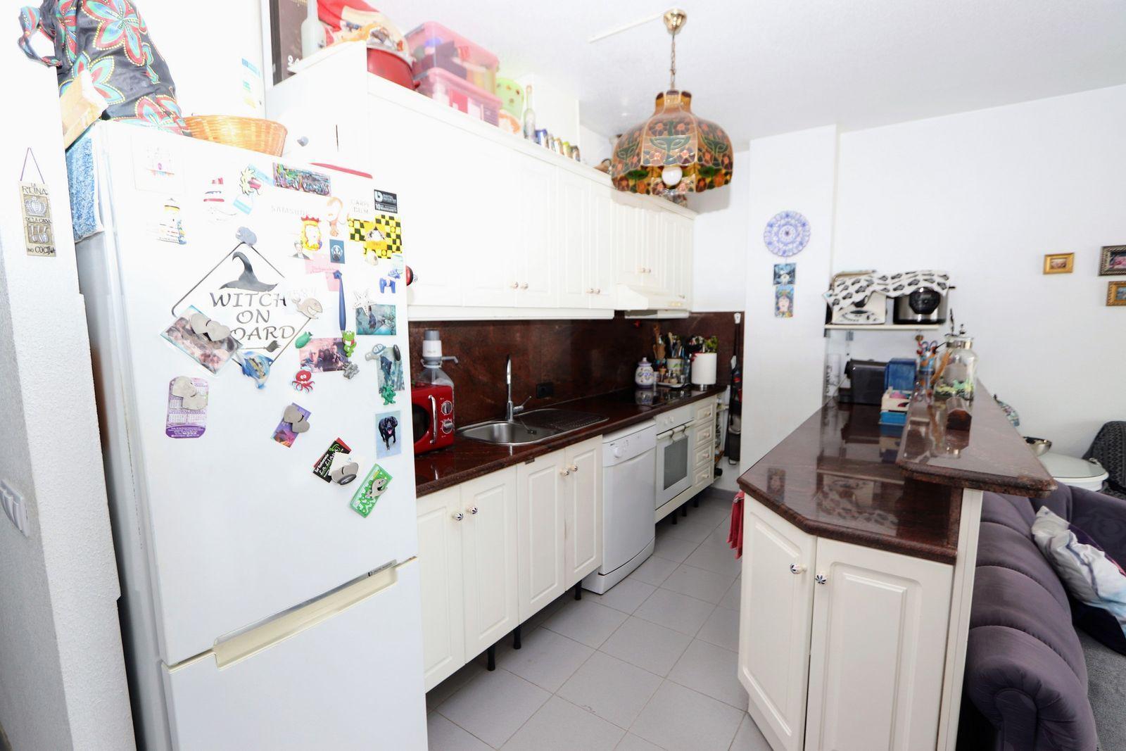 3 Bed, 2 Bath, ApartmentFor Sale, Torrevieja, Alicante