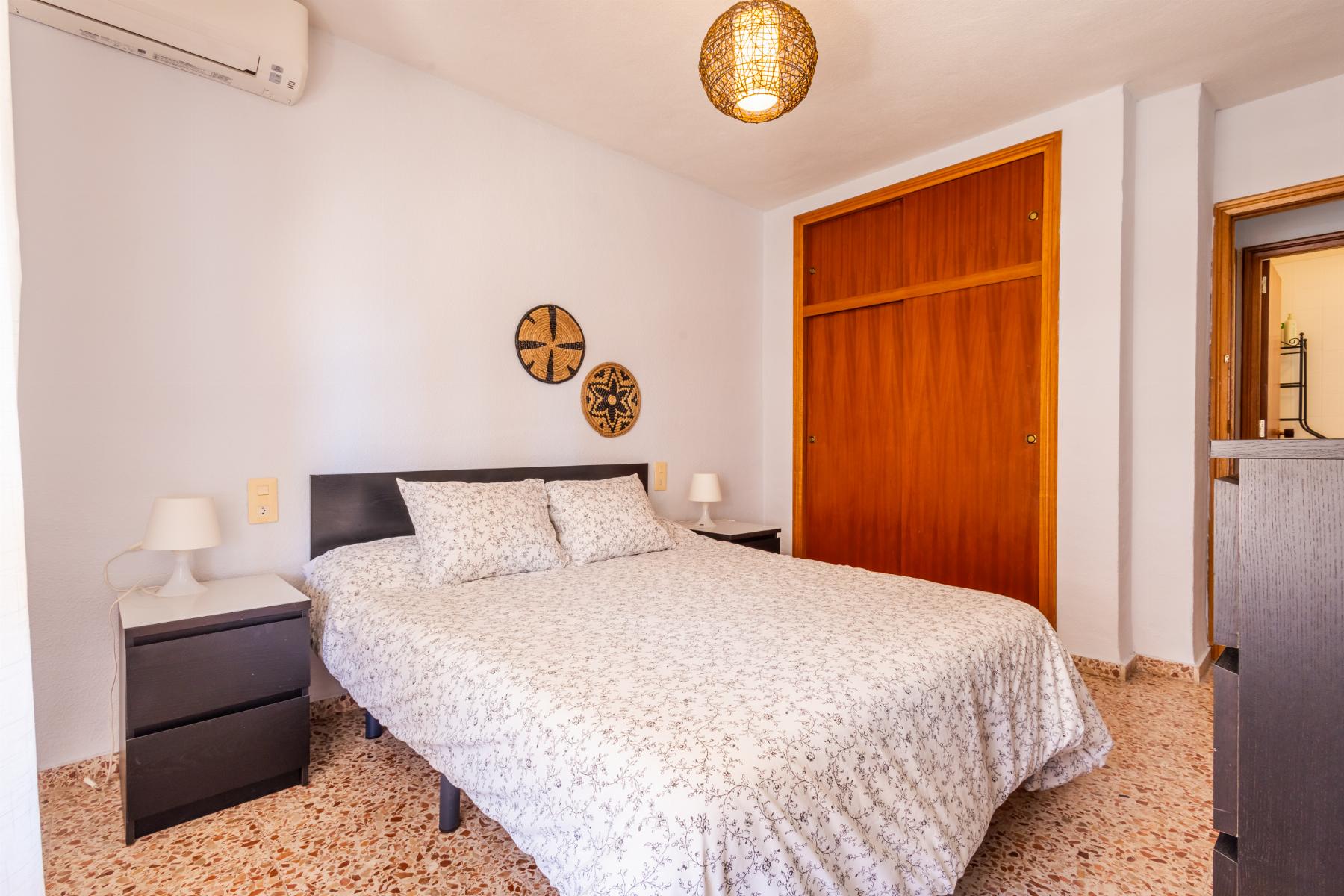 3 Bed, 2 Bath, ApartmentFor Sale, Torrevieja, Alicante
