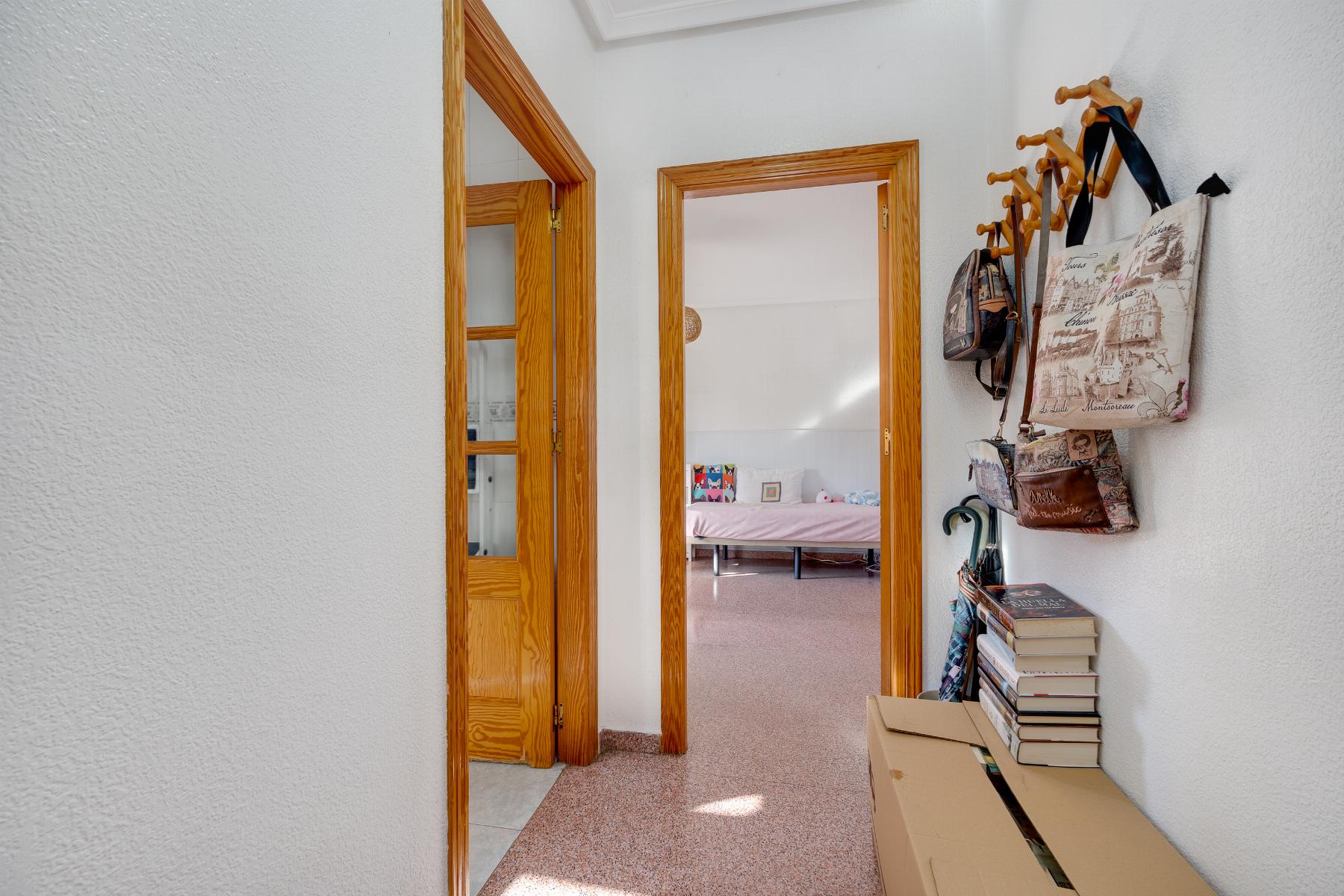 2 Bed, 2 Bath, ApartmentFor Sale, Torrevieja, Alicante