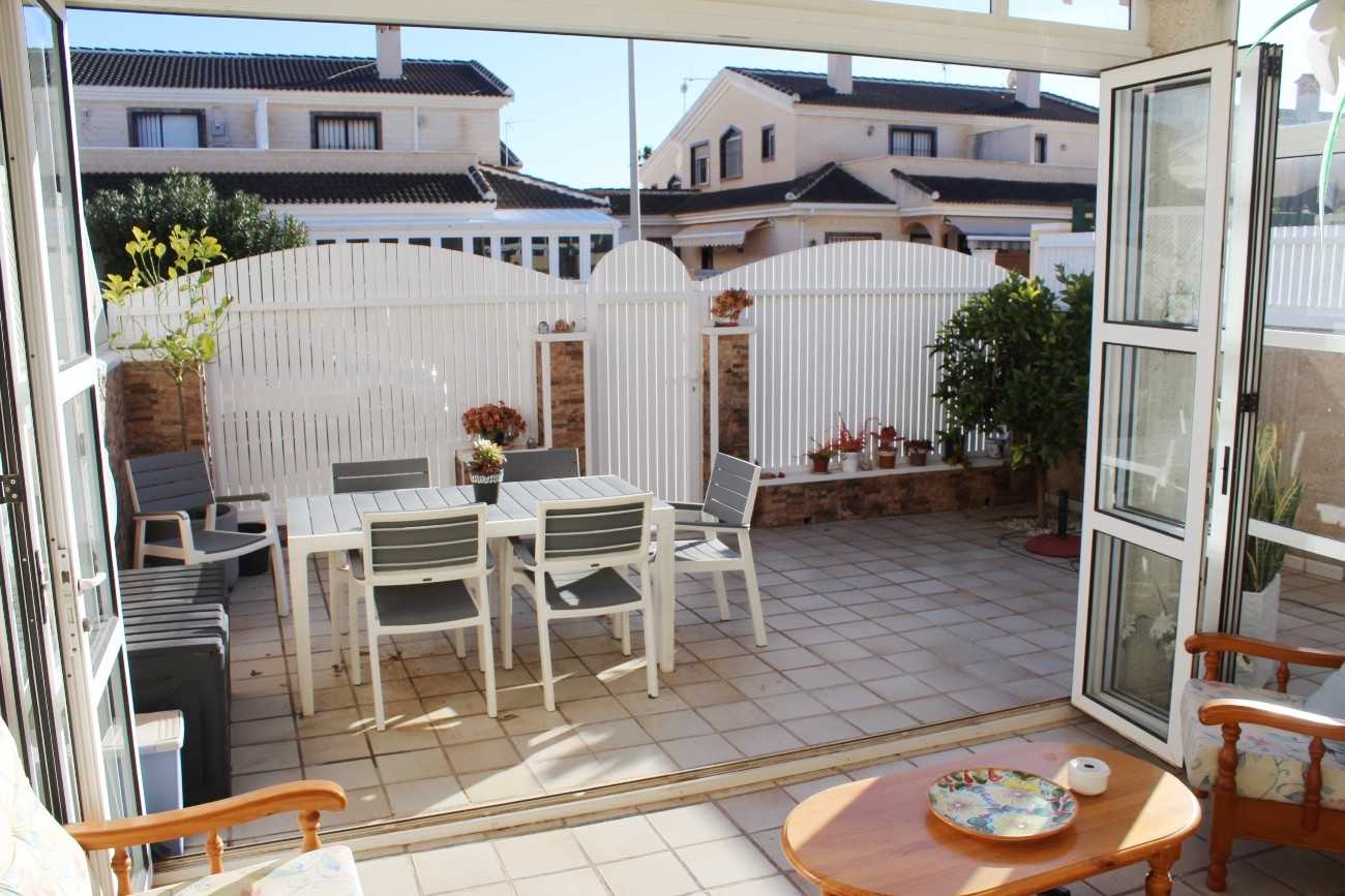 4 Bed, 3 Bath, HouseFor Sale, Torre De La Horadada, Alicante