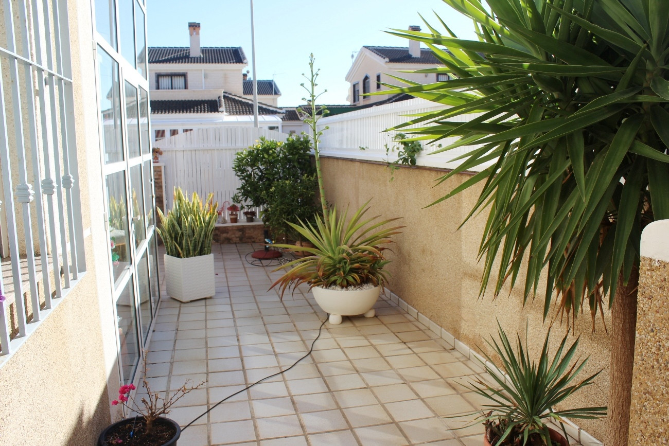 4 Bed, 3 Bath, HouseFor Sale, Torre De La Horadada, Alicante