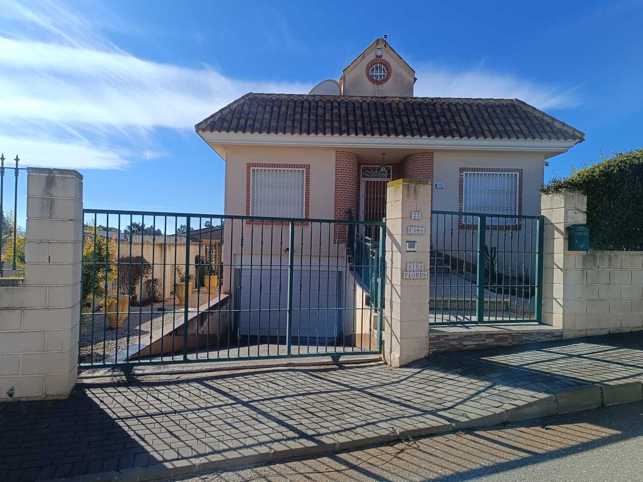 5 Bed, 3 Bath, HouseFor Sale, Fortuna, Murcia