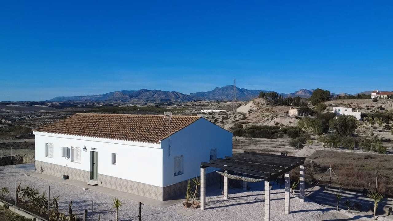 3 Bed, 2 Bath, HouseFor Sale, Fortuna, Murcia