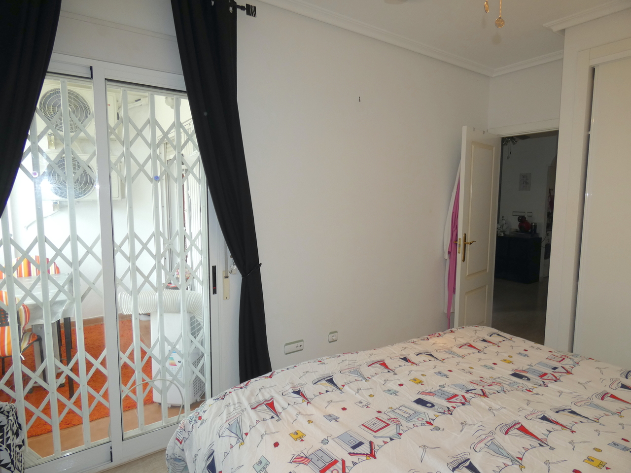 1 Bed, 1 Bath, ApartmentFor Sale, Almoradi, Alicante